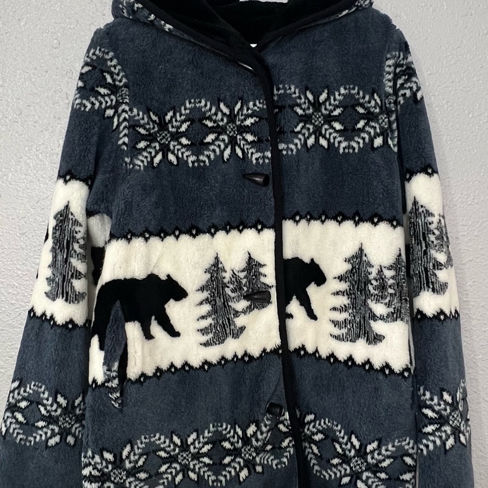 Chic Black and White Teddy Jacket with Bear Motif